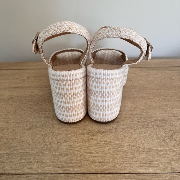 Chloe Odina Chunky Tan and White Sandal - Picture 6 of 6